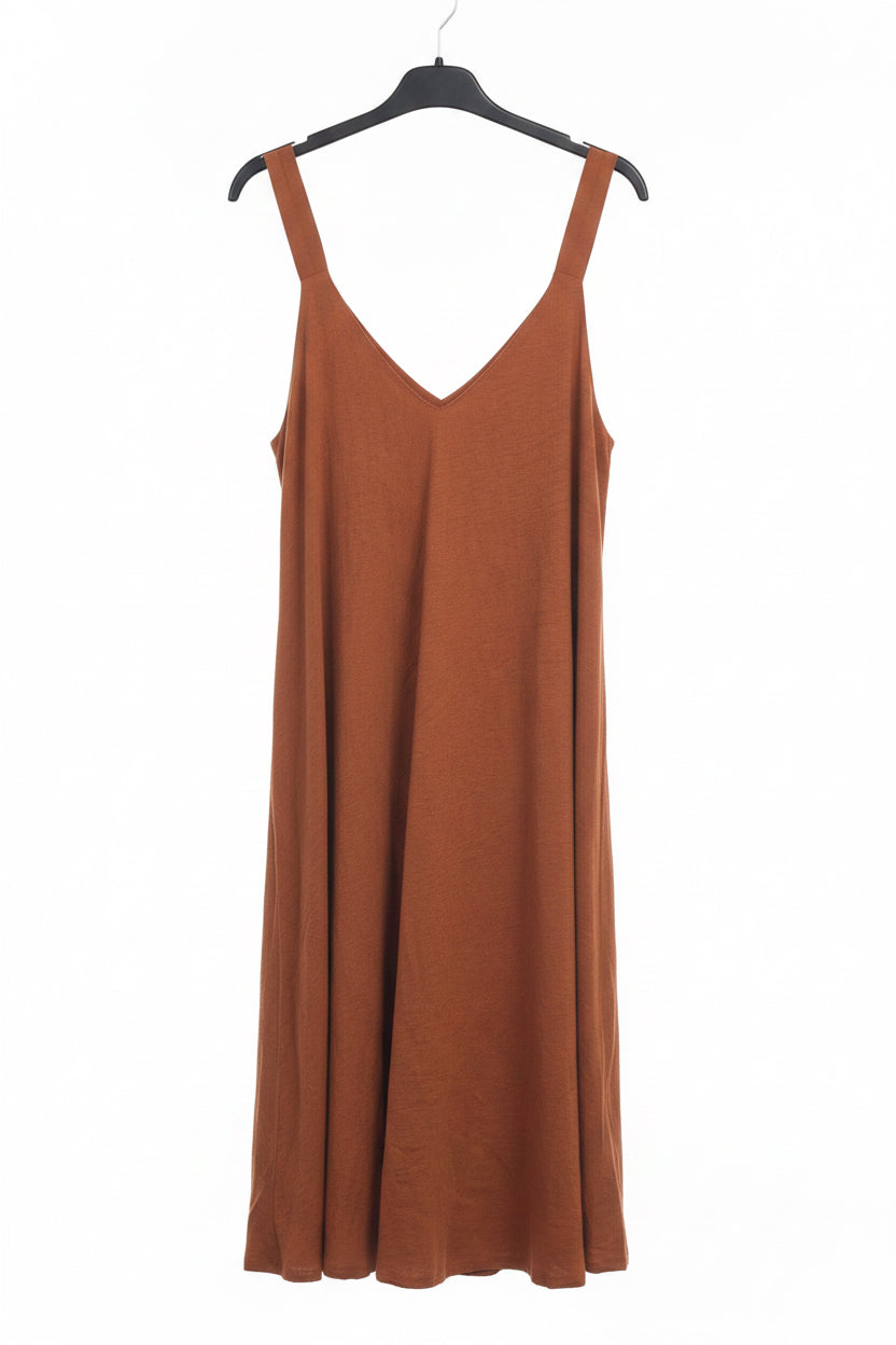 Vestido de tirantes de lino
