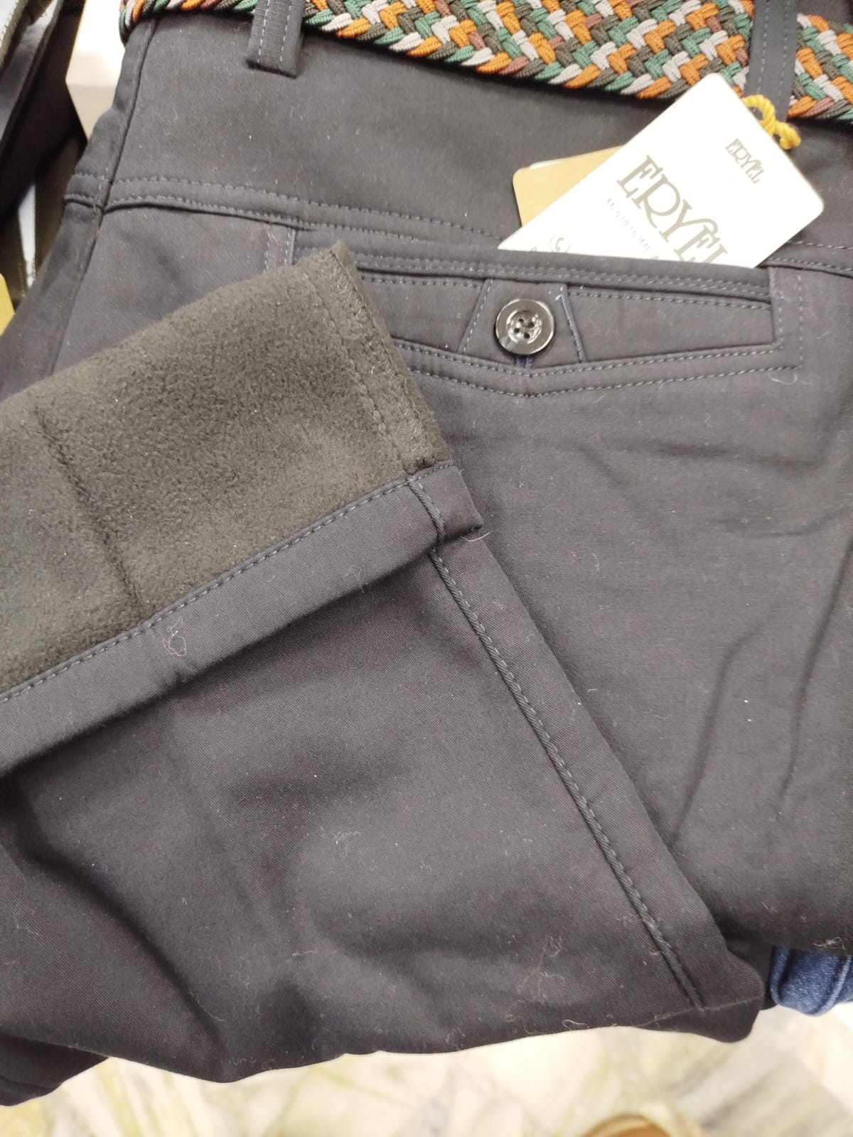 Pantalón Hombre Forrado 2x40€