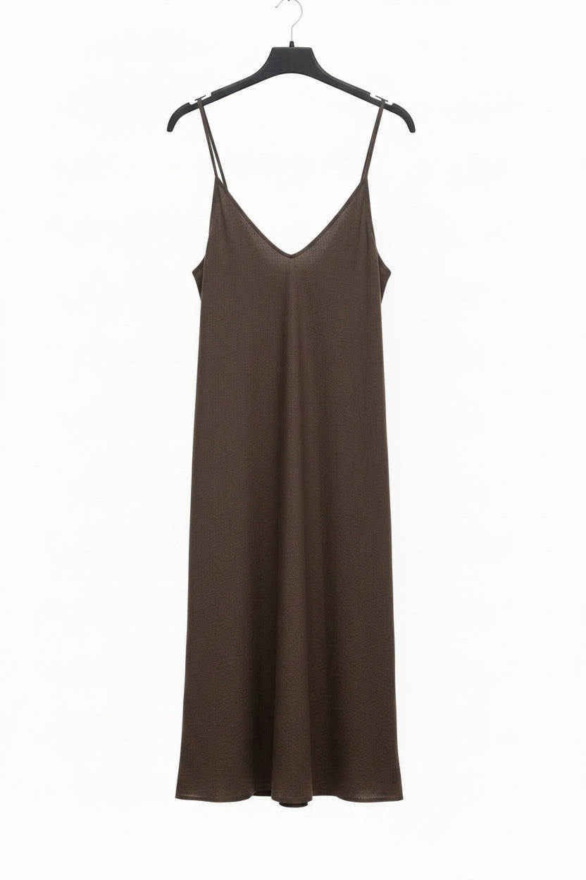 Vestido de tirantes de lino