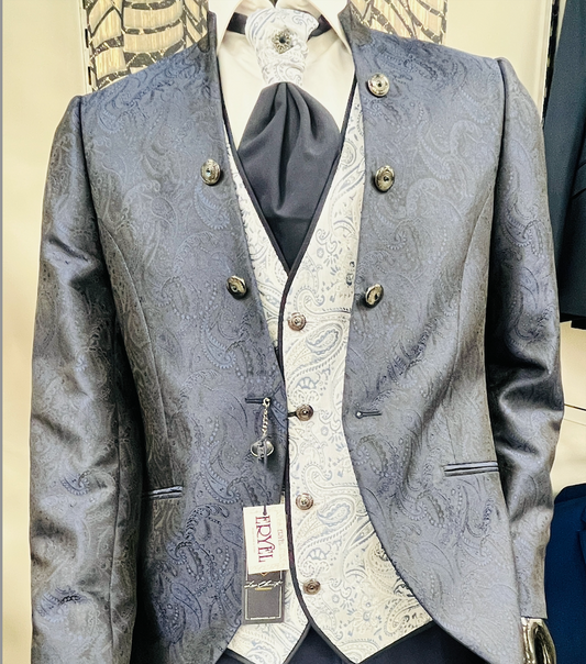 Traje Hombre azul marino