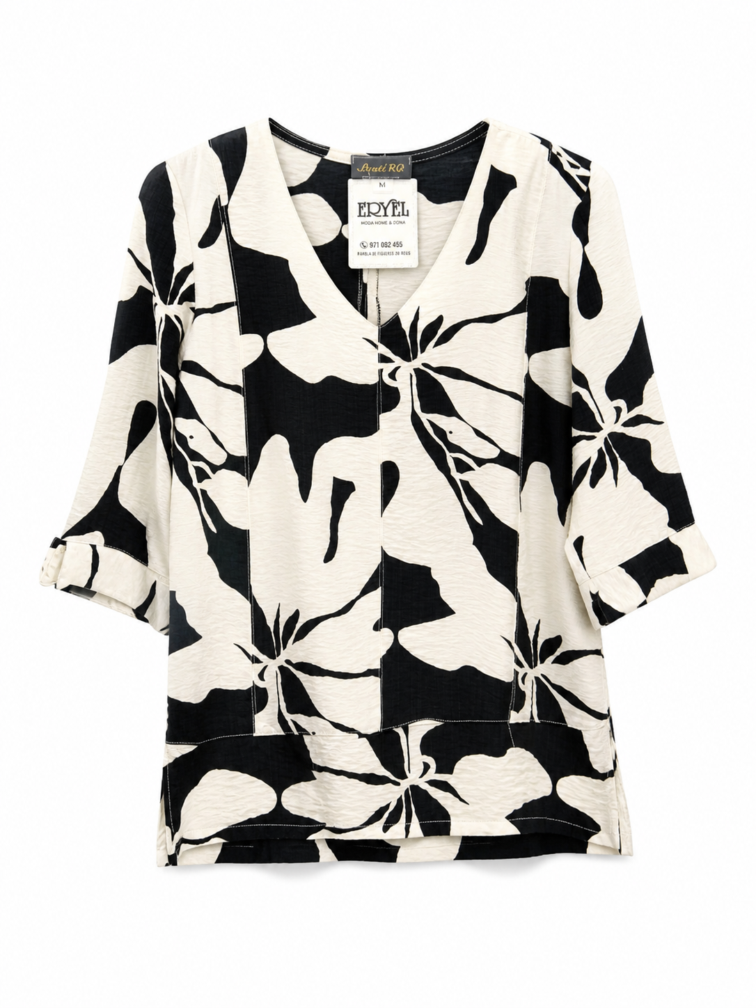 Blusa estampada blanco y negro