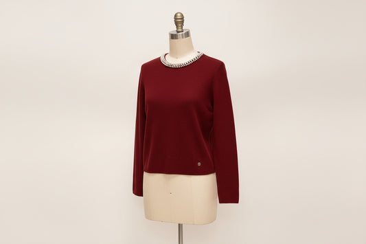 Jersey con cuello de perlas