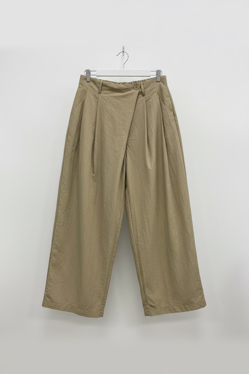 Pantalón ancho