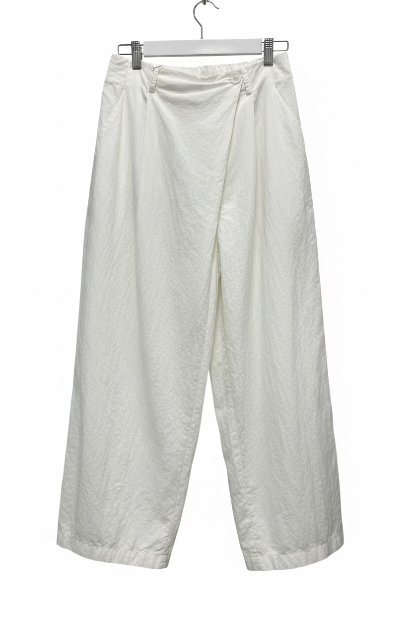 Pantalón ancho