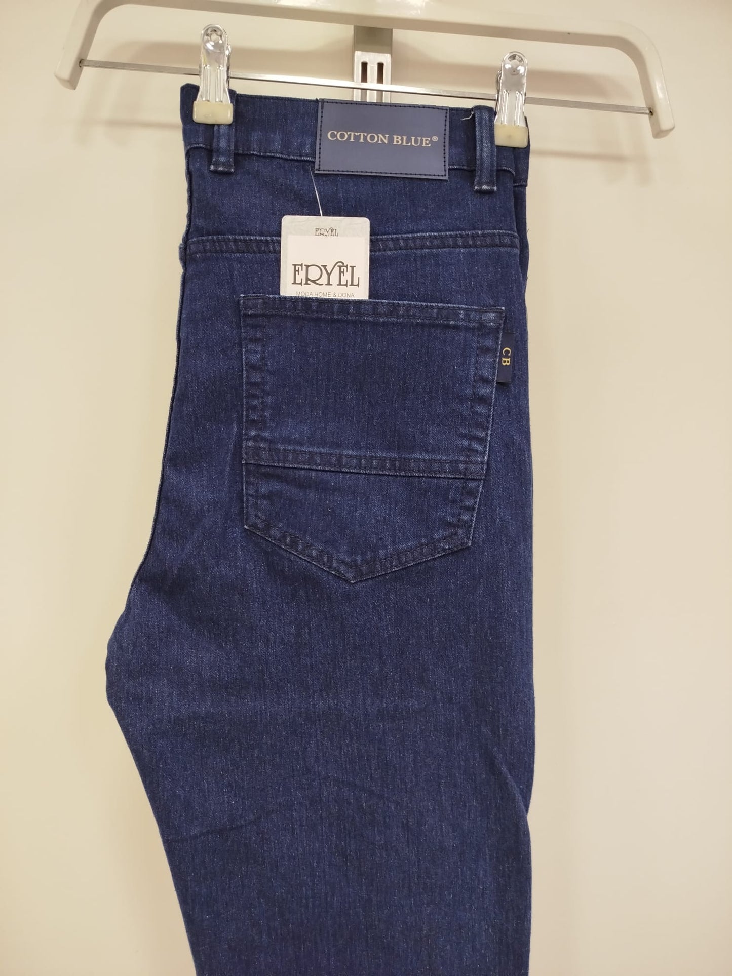 Pantalón tejano